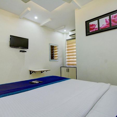 Hotel Rd Towers Chennai Esterno foto