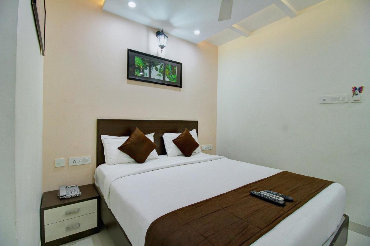 Hotel Rd Towers Chennai Esterno foto