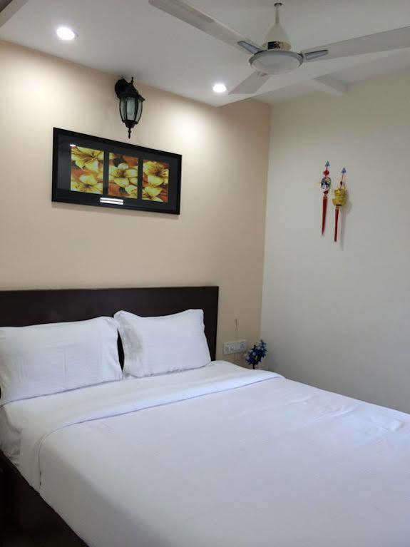 Hotel Rd Towers Chennai Esterno foto